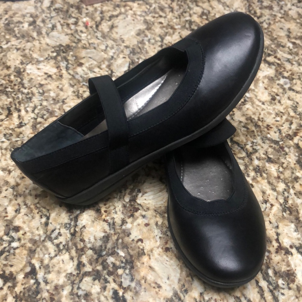 Easy Sprit Women’s Anti Gravity Mary Jane